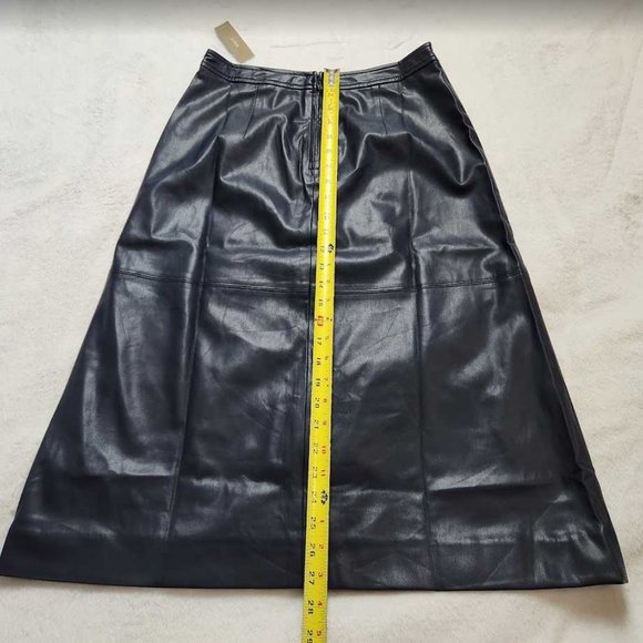 New women's 00 J Crew A-Line midi skirt in Navy faux leather - Picture 6 of 9